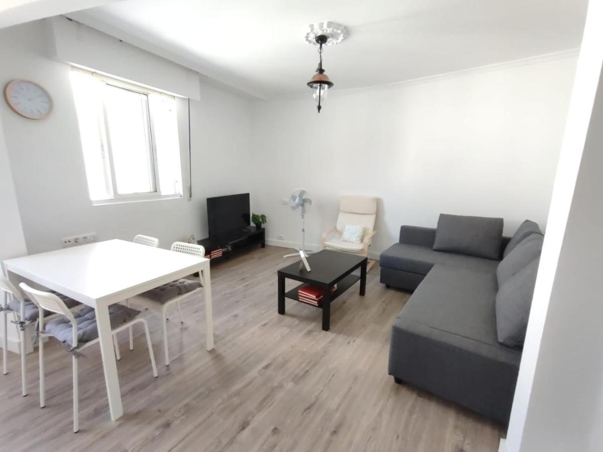 Alojate En El Corazon De Vigo Apartment Luaran gambar